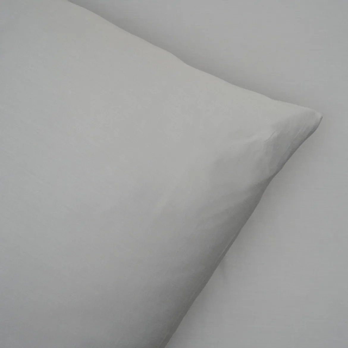 Bambus sengetøj 140x220 cm - lys grå - Luna Denmark