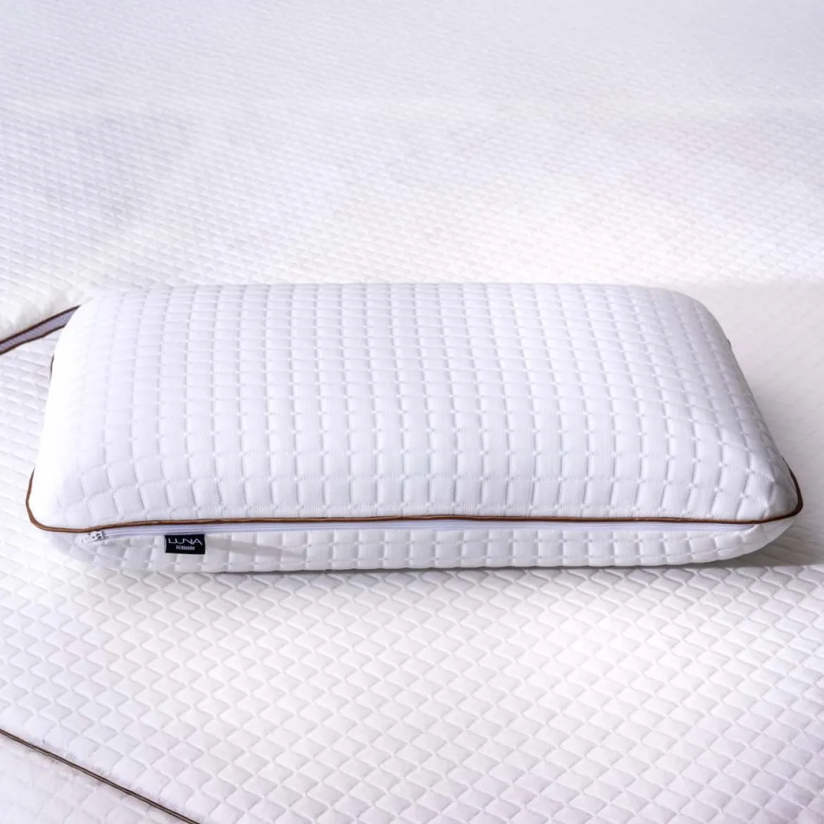 Prestige Latex pude 60x40 cm - fleksibilitet og Støtte - Luna Denmark