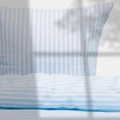 Sengetøj 140x200 cm - bæk og bølge - Stripe - Lys blå - Luna Denmark
