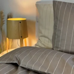 Sengetøj 200x220 cm - bomuldssatin - Sandvig - Taupe - Luna Denmark