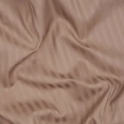 Sengetøj 140x220 cm - bomuldssatin - Smal stribet - taupe - Prima