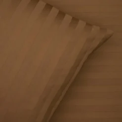 Sengetøj 140x220 cm - premium bomuld - Satin stribet - brun - Luna Denmark