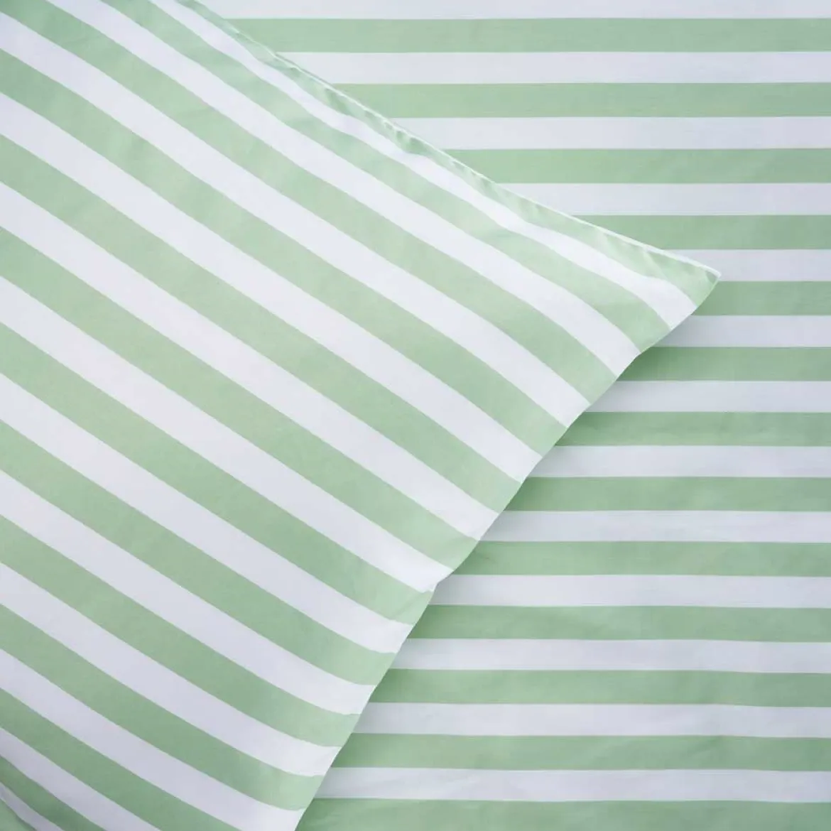 Sengetøj 140x200 / 50x70 cm - Kalle - green Stripe - Luna Denmark